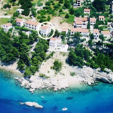 Cliff House Lägenhet Pisak