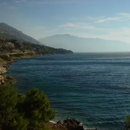 Lägenhet Cliff House Pisak